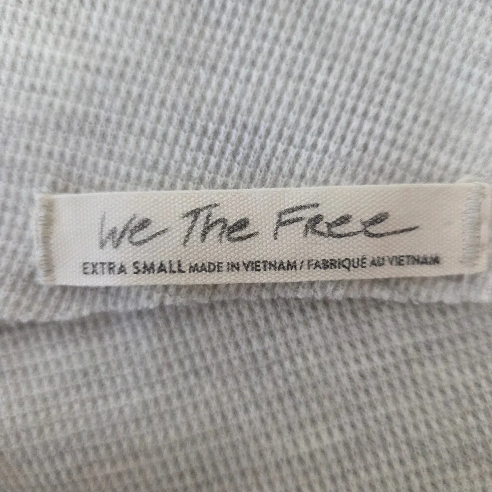 We‎ The Free Free People Light Gray Thermal Boat Neck Top Thumb Holes XS